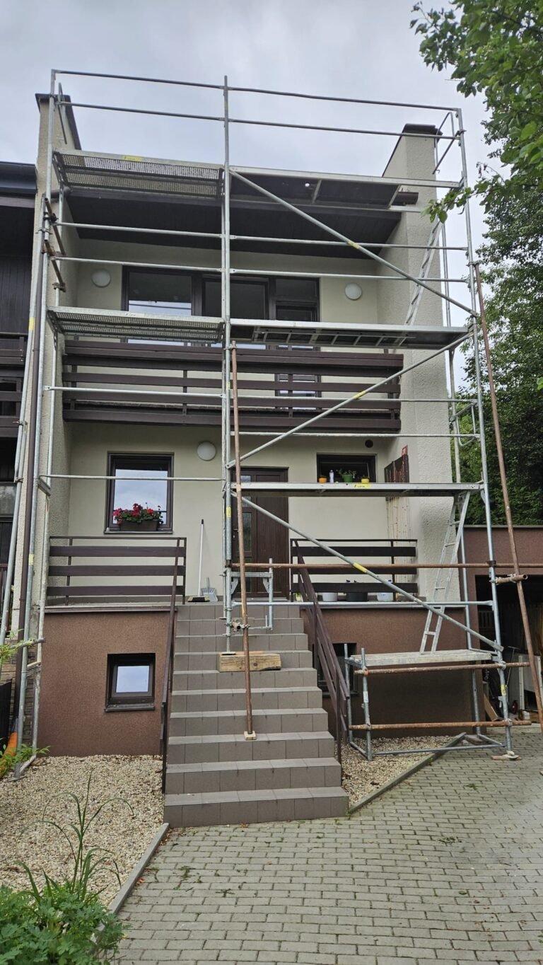 16ccdcf3-4699-41c5-9a64-f63241b34876