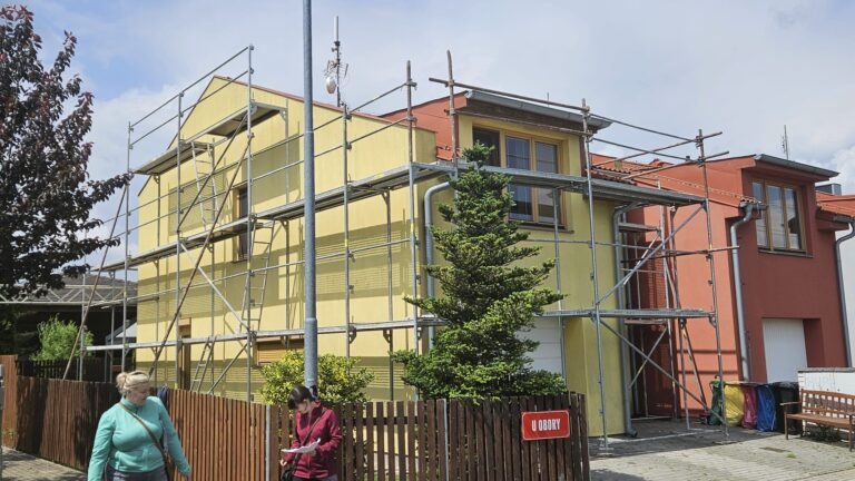 fe136e27-33a7-4ddb-9a3b-991583882c1e